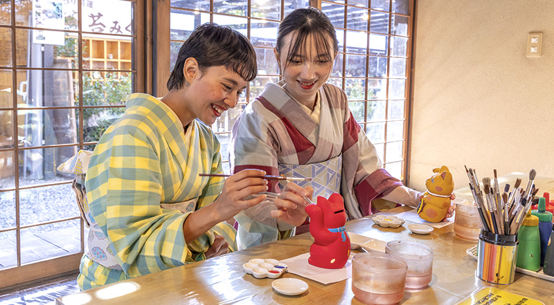 Lucky Cat Painting Experience