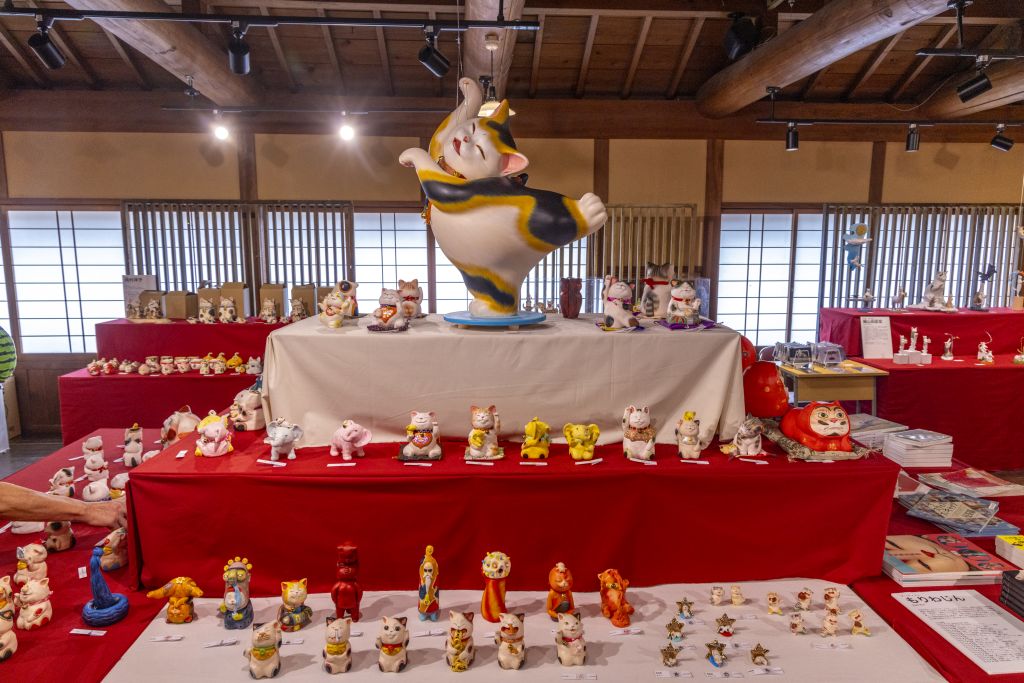 招き猫現代作家展